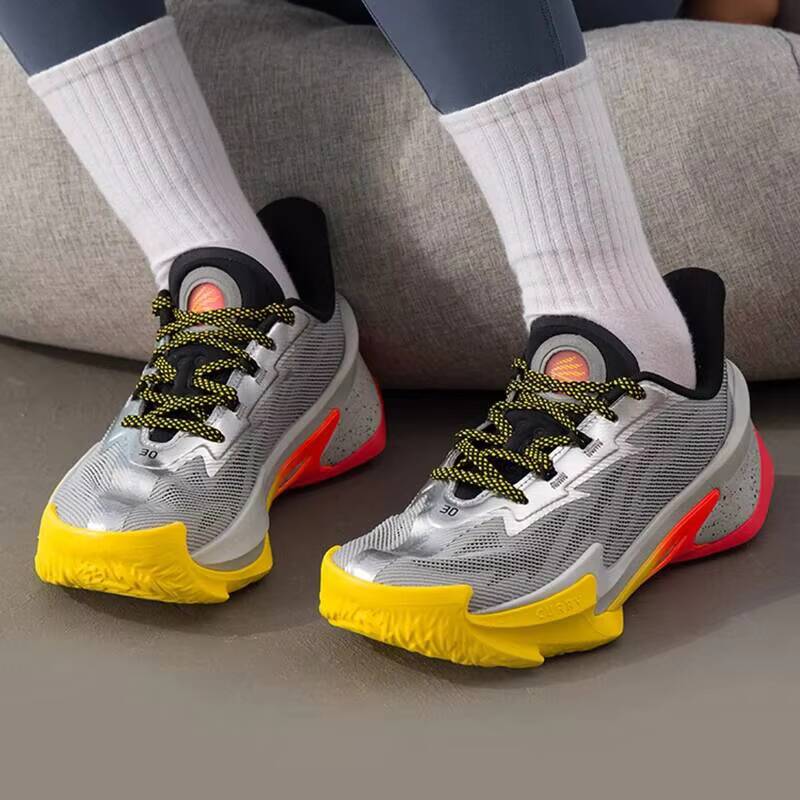 Under Armour Herren Damen Curr – Men Shoes Under Armour Bewertung und Preis