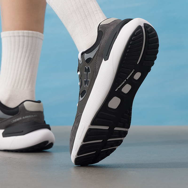 Under Armour Herrenschuhe, däm – Men Shoes Under Armour Bewertung und Preis